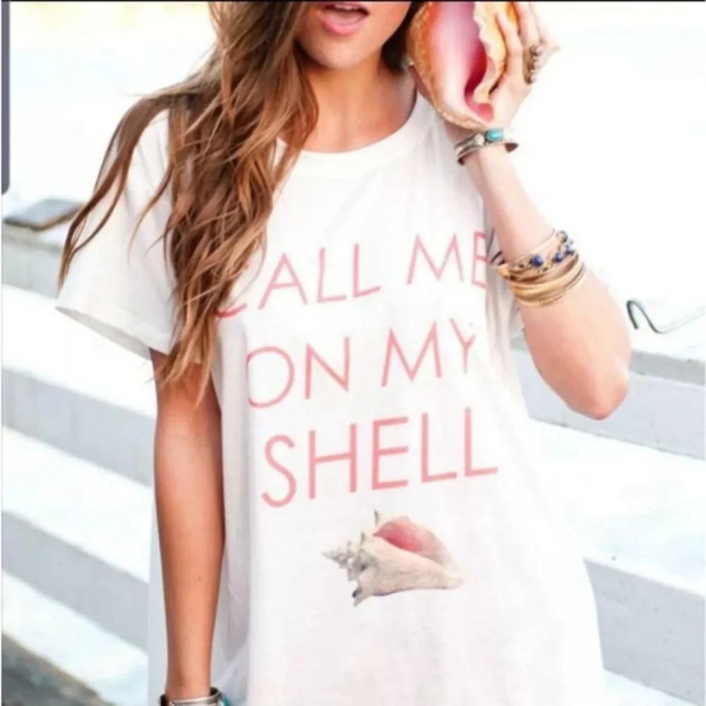 NWOT Show me your mumu Oliver call me on my shell white tshirt size XS